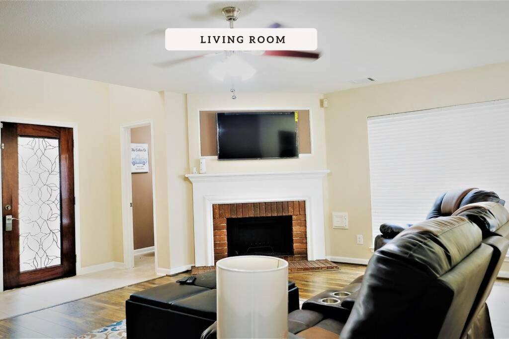 Exceptional, 5 Beds, Near Downtown - Bold Ruler Stafford Exterior foto