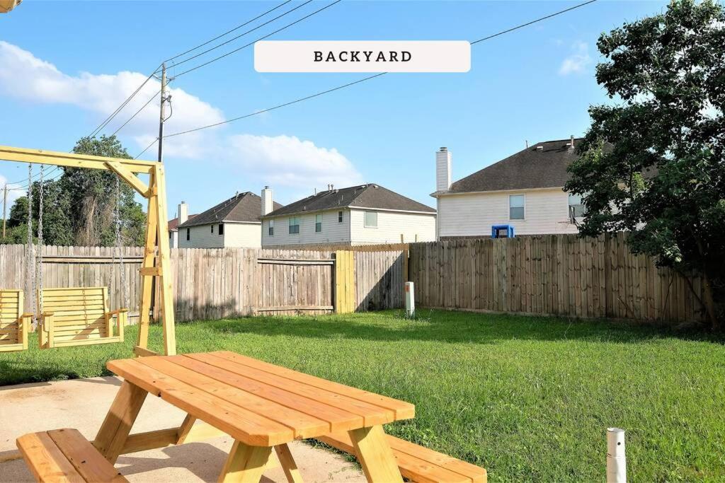 Exceptional, 5 Beds, Near Downtown - Bold Ruler Stafford Exterior foto